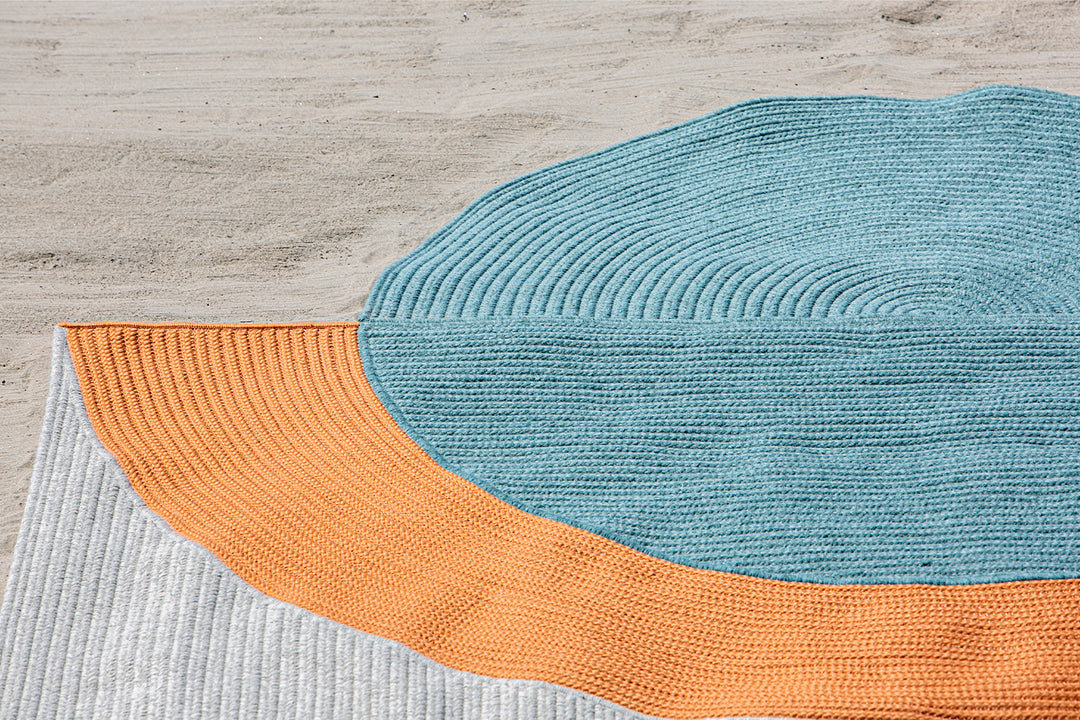 Navagio Wool Rug – Celestial Geometry Meets Earthly Texture