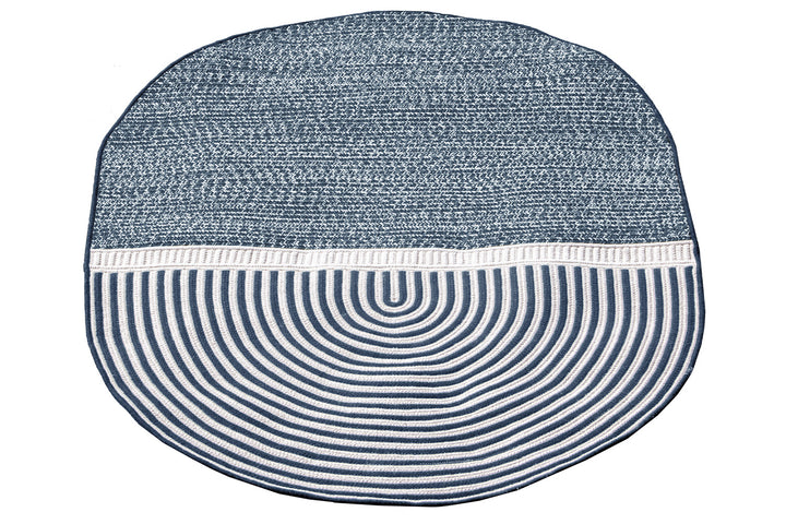 Railay Wool Rug – A Modern Twist on a Timeless Oval